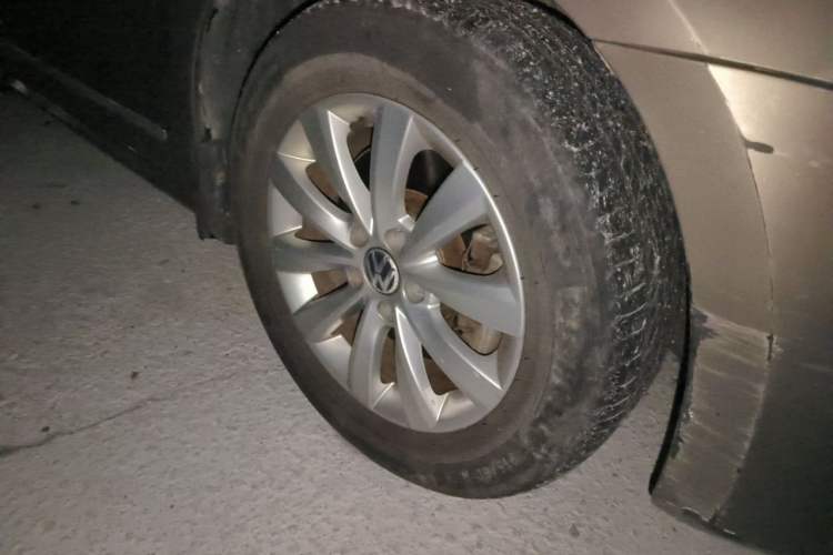 Used Volkswagen Passat 2014 1.8TSI DSG Prestige Edition Right Front Wheel Hub