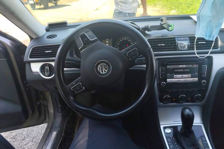 Used Volkswagen Passat 2014 2.0 TSI DSG Prestige Edition Steering Wheel