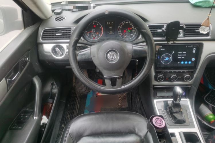 Used Volkswagen Passat 2014 1.4TSI DSG Prestige Edition Steering Wheel