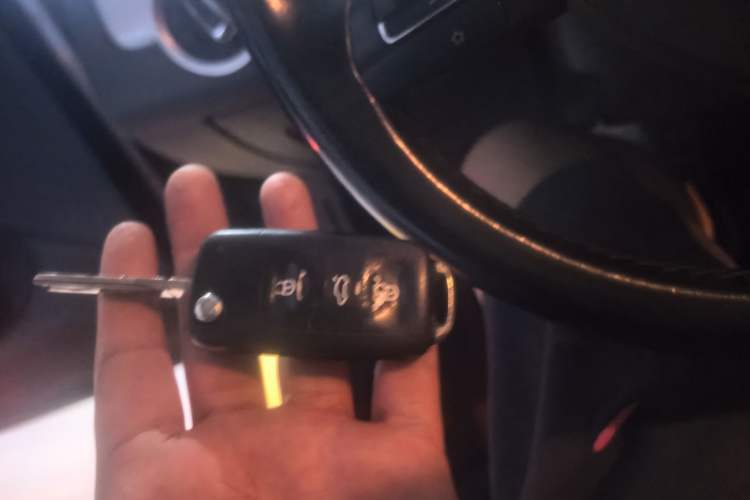 Used Volkswagen Passat 2014 1.8TSI DSG Prestige Edition Vehicle Key