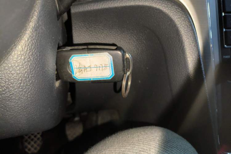 Used Volkswagen Passat 2014 1.4TSI Manual Luxury Edition Vehicle Key