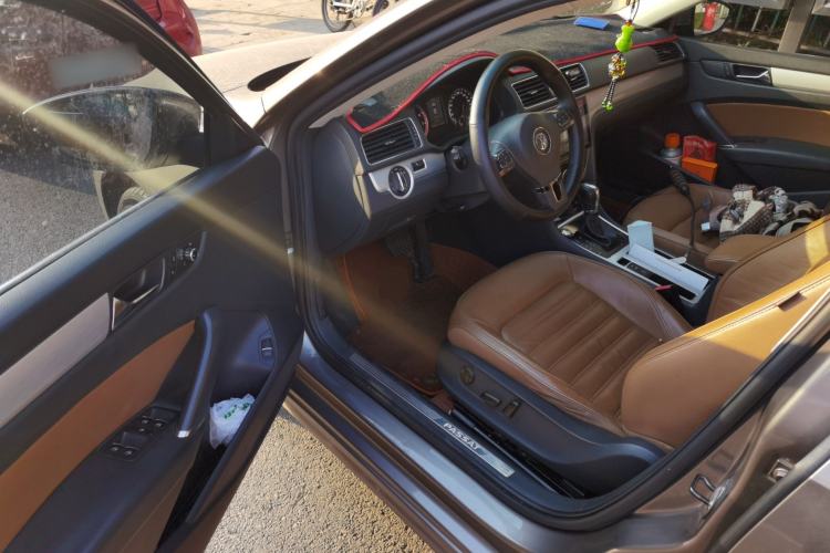 Used Volkswagen Passat 2014 1.8TSI DSG Prestige Edition Driver Seat