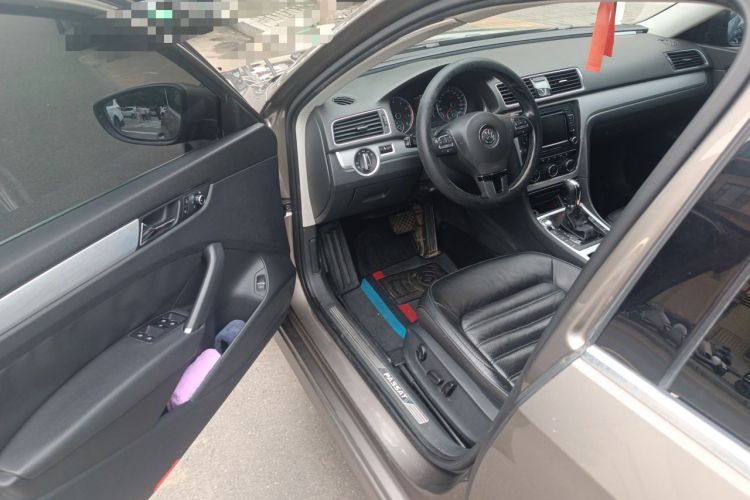 Used Volkswagen Passat 2014 1.8TSI DSG Prestige Edition Driver Seat