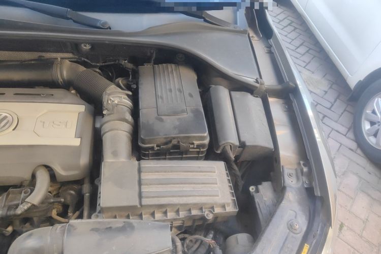 Used Volkswagen Passat 2014 1.8TSI DSG Prestige Edition Engine Bay Left