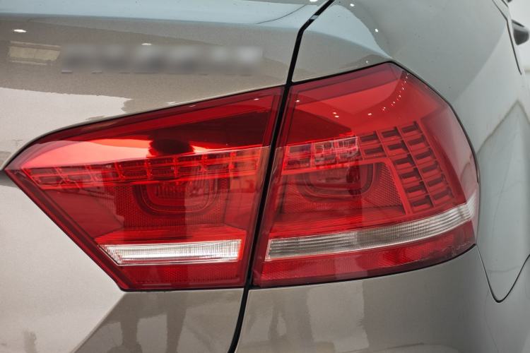 Used Volkswagen Passat 2014 1.8TSI DSG Prestige Edition Exterior 11