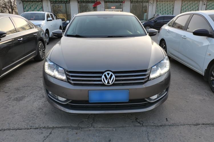 Used Volkswagen Passat 2014 1.8TSI DSG Prestige Navigation Edition Front