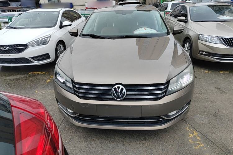 Used Volkswagen Passat 2014 2.0 TSI DSG Ultimate Edition Front