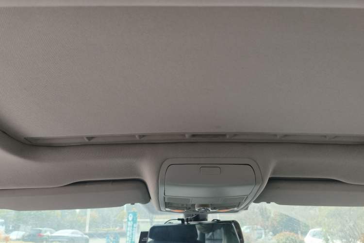 Used Volkswagen Passat 2014 1.8TSI DSG Prestige Edition Headliner