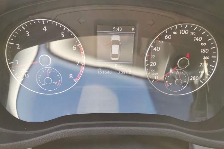 Used Volkswagen Passat 2014 1.8TSI DSG Prestige Edition Instrument Cluster