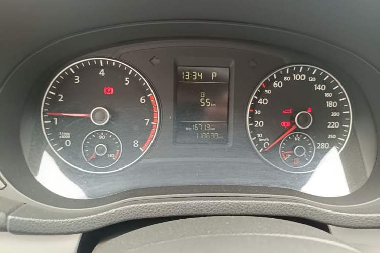 Used Volkswagen Passat 2014 1.8TSI DSG Prestige Edition Instrument Cluster