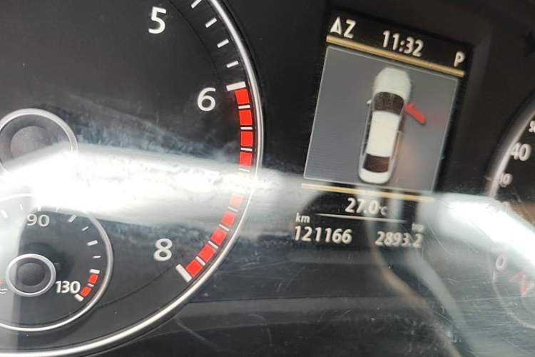 Used Volkswagen Passat 2014 2.0 TSI DSG Ultimate Edition Instrument Cluster
