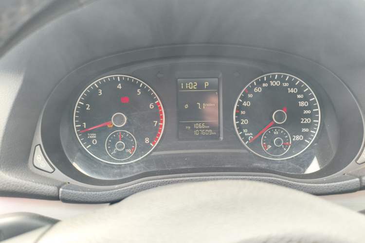 Used Volkswagen Passat 2014 1.8TSI DSG Prestige Edition Instrument Cluster
