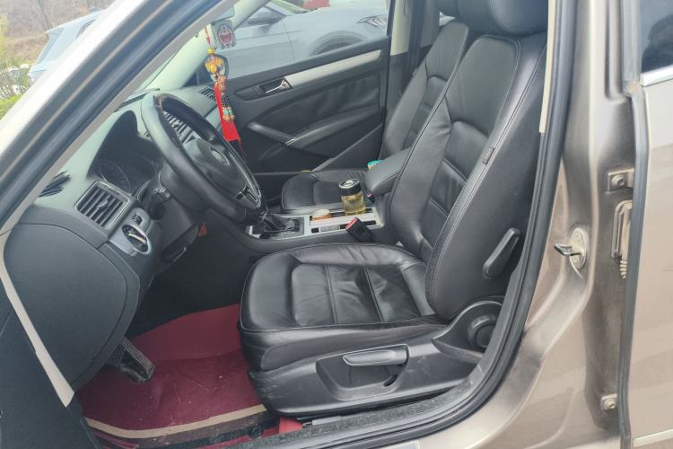 Used Volkswagen Passat 2014 1.8TSI DSG Prestige Edition Left Front Seat