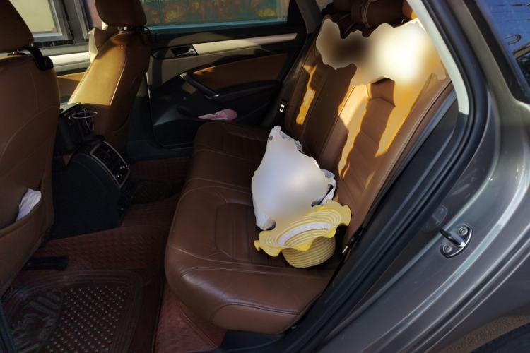 Used Volkswagen Passat 2014 1.8TSI DSG Prestige Edition Left Rear Seat
