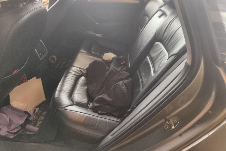 Used Volkswagen Passat 2014 1.8TSI DSG Prestige Edition Left Rear Seat