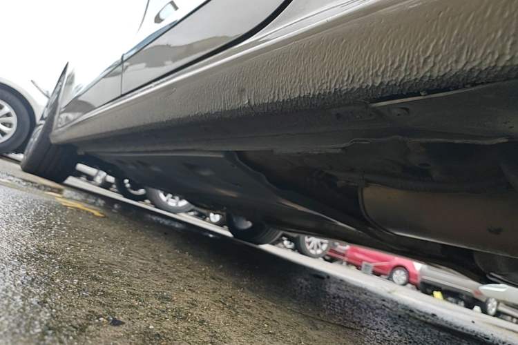 Used Volkswagen Passat 2014 2.0 TSI DSG Ultimate Edition Left Side Sill