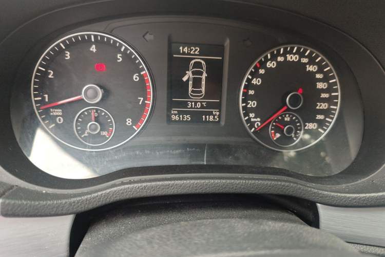 Used Volkswagen Passat 2014 1.4TSI Manual Prestige Edition Odometer Close Up