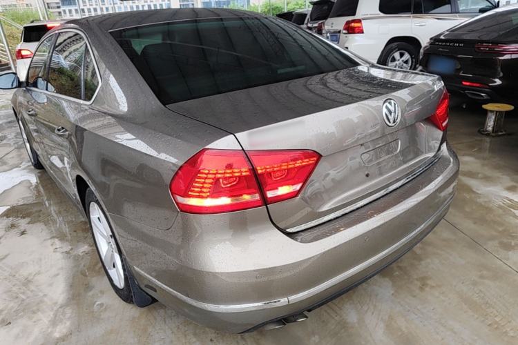 Used Volkswagen Passat 2014 1.8TSI DSG Prestige Edition Rear Left 45 Deg