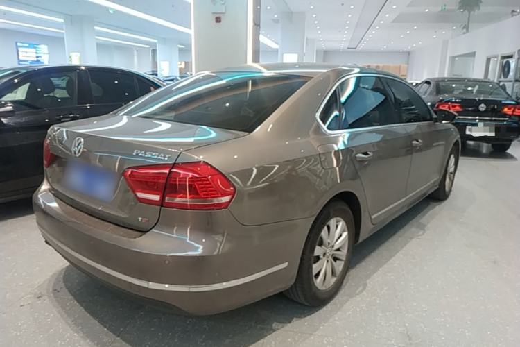 Used Volkswagen Passat 2014 1.8TSI DSG Prestige Edition Rear Right 45 Deg