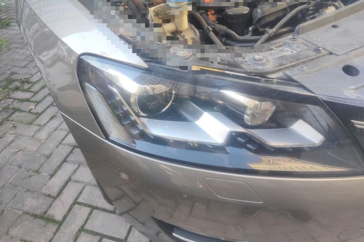 Used Volkswagen Passat 2014 1.8TSI DSG Prestige Edition Right Front Headlight