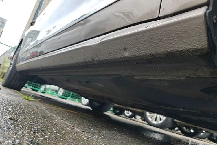Used Volkswagen Passat 2014 2.0 TSI DSG Ultimate Edition Right Side Sill