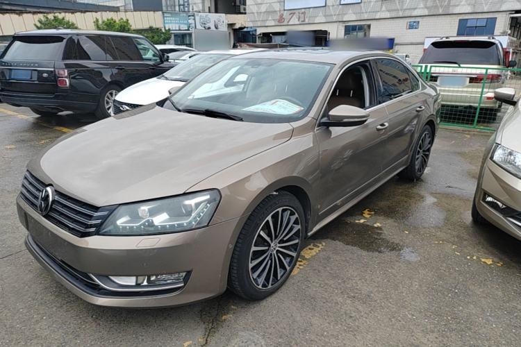 Ojetý Volkswagen Passat 2014 2.0 TSI DSG Ultimate Edition Guazi used car, China used car export, Used car for sale, Used cars, Cheapest cars for sale