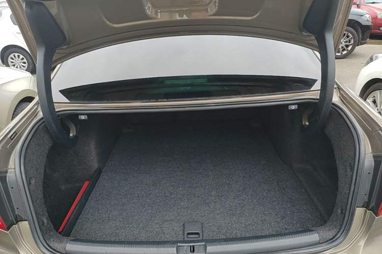 Used Volkswagen Passat 2014 2.0 TSI DSG Ultimate Edition Trunk