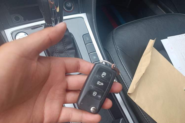 Used Volkswagen Passat 2014 1.8TSI DSG Prestige Edition Vehicle Key