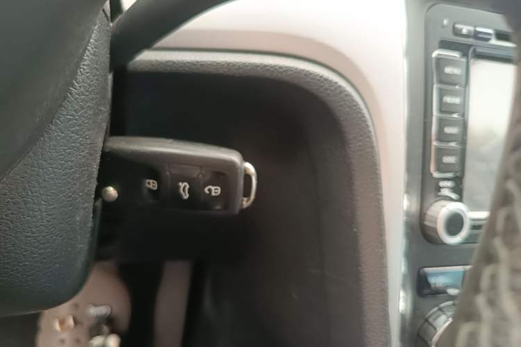 Used Volkswagen Passat 2014 1.8TSI DSG Prestige Edition Vehicle Key