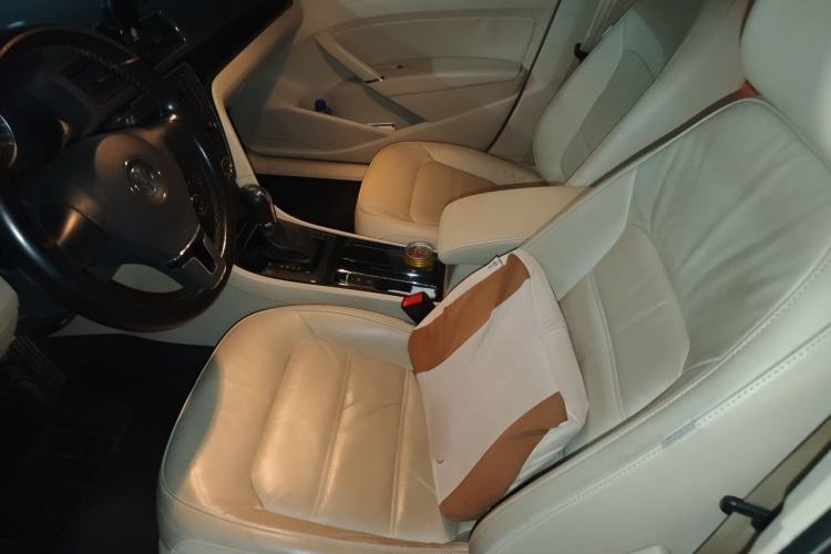 Used Volkswagen Passat 2014 1.8TSI DSG Prestige Edition Left Front Seat