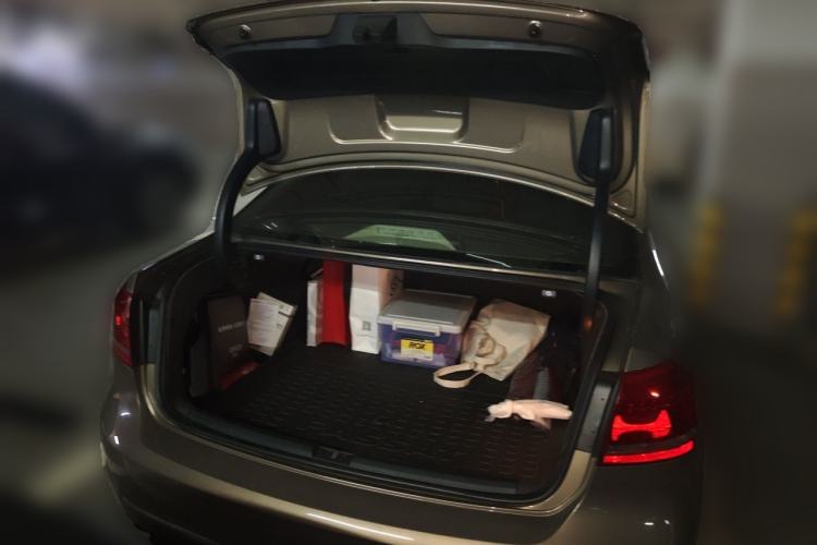 Used Volkswagen Passat 2014 1.8TSI DSG Prestige Edition Trunk