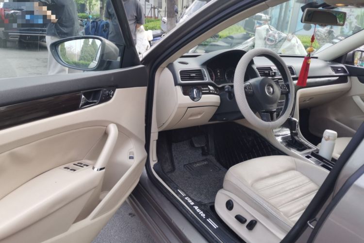 Used Volkswagen Passat 2014 2.0 TSI DSG Prestige Edition Driver Seat