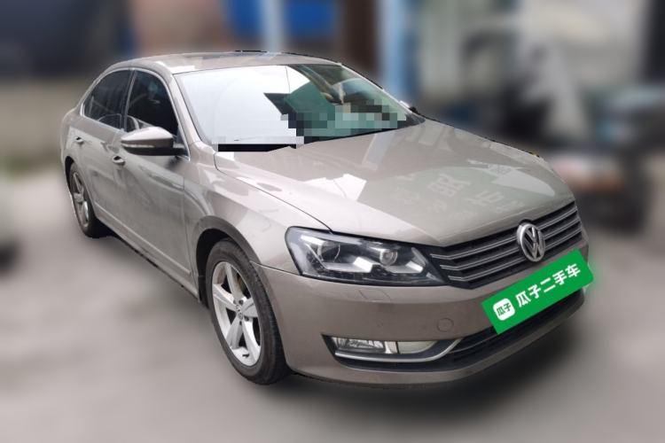 Used Volkswagen Passat 2014 1.8TSI DSG Prestige Edition Front Right 45 Deg