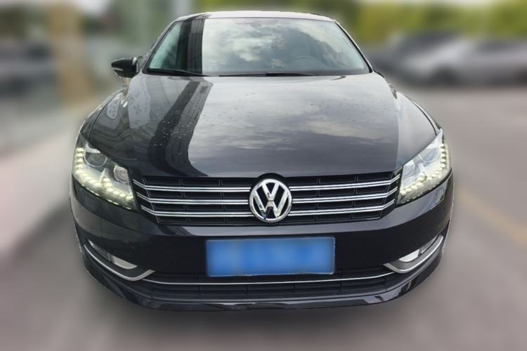 Used Volkswagen Passat 2014 1.8TSI DSG 30th Anniversary Edition Front
