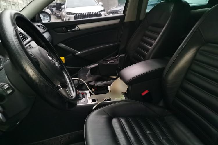Used Volkswagen Passat 2014 1.8TSI DSG Prestige Edition Left Front Seat