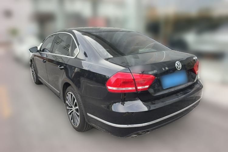 Used Volkswagen Passat 2014 1.8TSI DSG 30th Anniversary Edition Rear Left 45 Deg