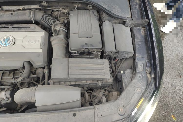 Used Volkswagen Passat 2014 1.8TSI DSG Prestige Edition Engine Bay Left