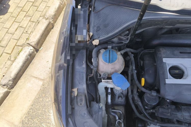 Used Volkswagen Passat 2014 1.8TSI DSG Prestige Navigation Edition Engine Bay Right
