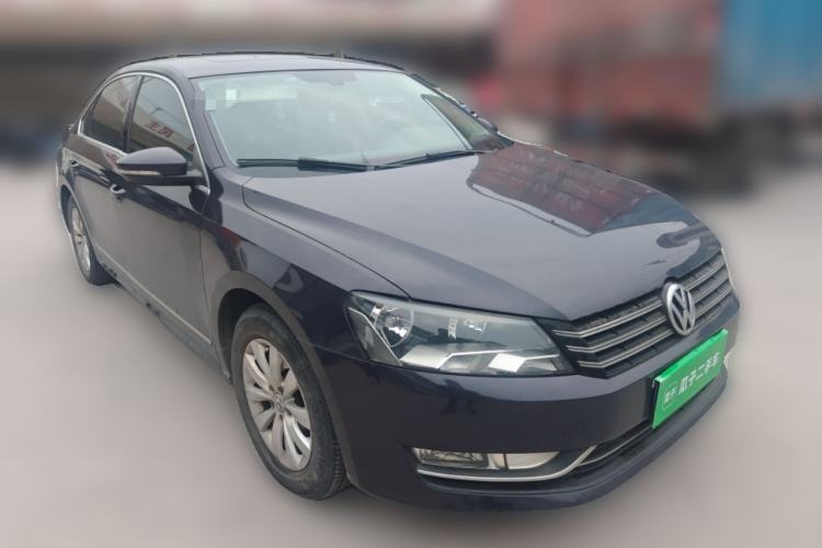 Used Volkswagen Passat 2014 1.8TSI DSG Prestige Edition Front Right 45 Deg