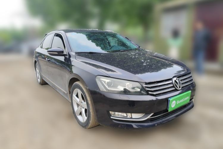 Used Volkswagen Passat 2014 1.8TSI DSG Prestige Edition Front Right 45 Deg