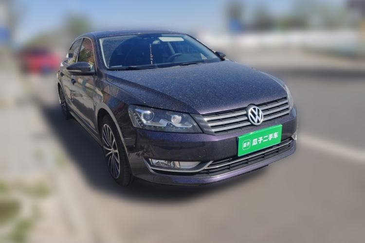 Used Volkswagen Passat 2014 1.8TSI DSG Prestige Navigation Edition Front Right 45 Deg