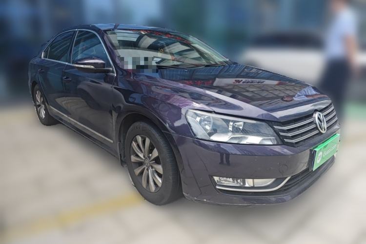 Used Volkswagen Passat 2014 1.8TSI DSG Prestige Edition Front Right 45 Deg
