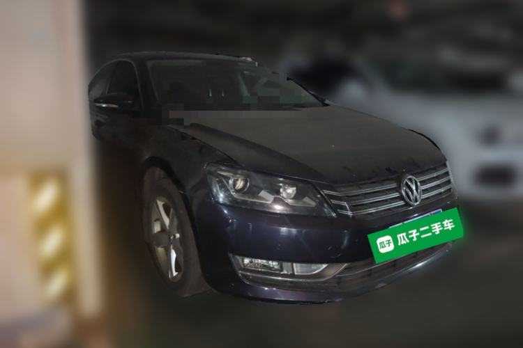 Used Volkswagen Passat 2014 1.8TSI DSG Prestige Edition Front Right 45 Deg