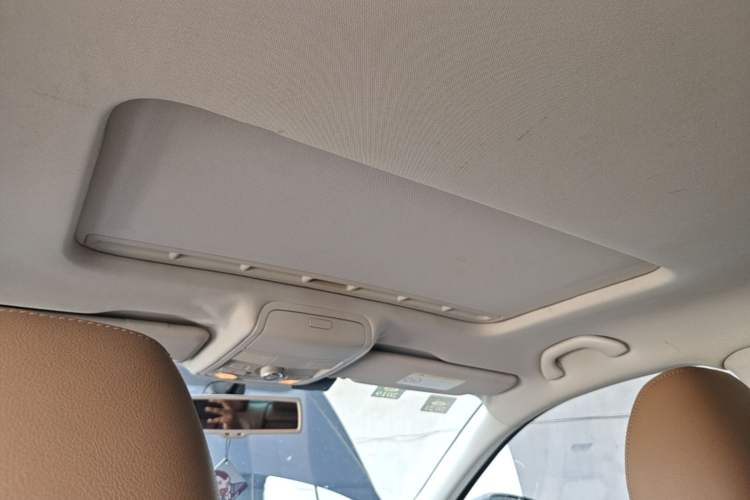 Used Volkswagen Passat 2014 1.8TSI DSG Prestige Edition Headliner