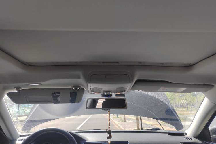 Used Volkswagen Passat 2014 1.8TSI DSG Prestige Navigation Edition Headliner