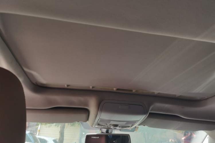 Used Volkswagen Passat 2014 1.8TSI DSG Prestige Edition Headliner