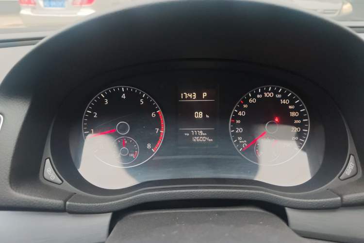Used Volkswagen Passat 2014 1.8TSI DSG Prestige Edition Instrument Cluster