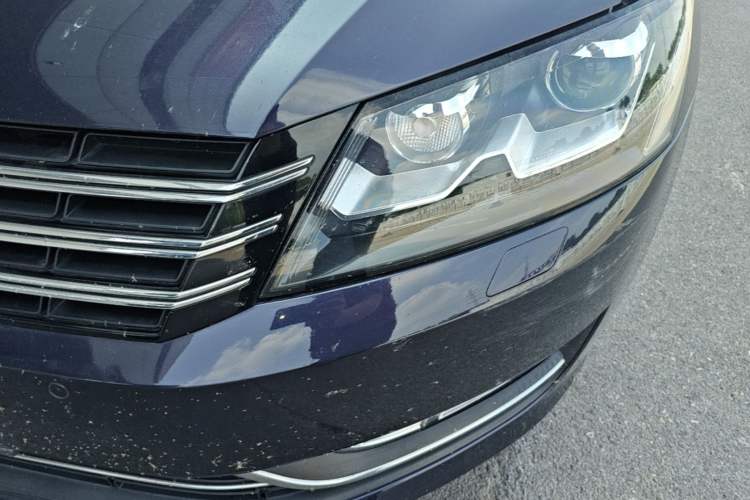 Used Volkswagen Passat 2014 1.8TSI DSG Prestige Edition Left Front Headlight