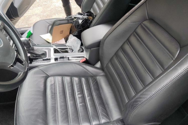 Used Volkswagen Passat 2014 1.8TSI DSG Prestige Edition Left Front Seat