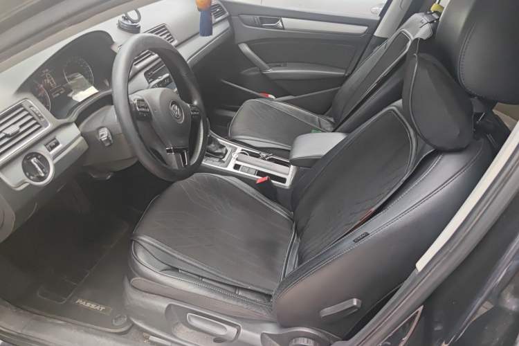 Used Volkswagen Passat 2014 1.8TSI DSG Prestige Edition Left Front Seat